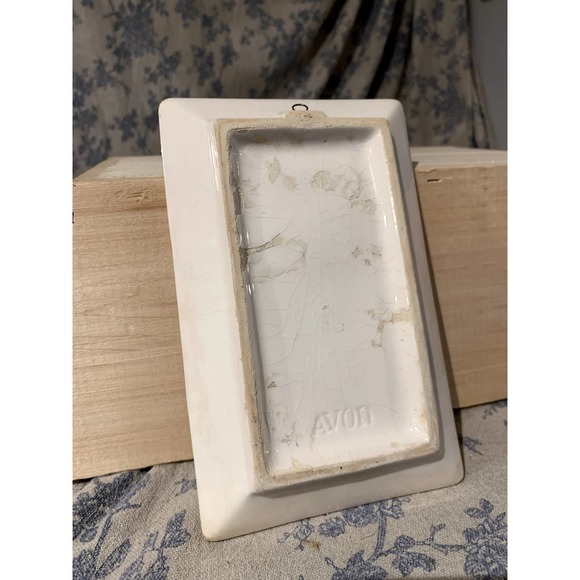 Ceramic 1990s Avon Spoon Rest Plate with Wall HangingHook - Picture 11 of 11